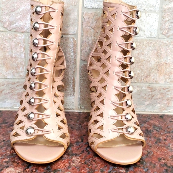 Guess booties - Picture 1 of 5